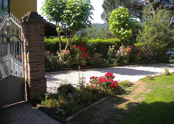 مزرعة للإقامة Il Gelso Montopoli in Val dʼArno